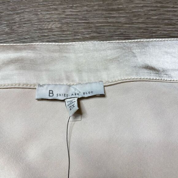 Skies Are Blue Womens Skirt Size 2X Satin Midi Beige Stretchy - Picture 2 of 10